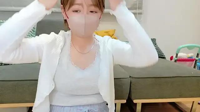 xSARIx___jp from StripChat is Group