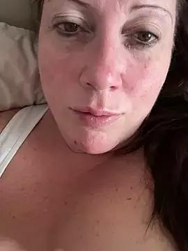 xsexycurvymilf from StripChat