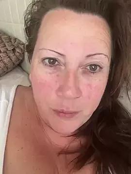 xsexycurvymilf from StripChat