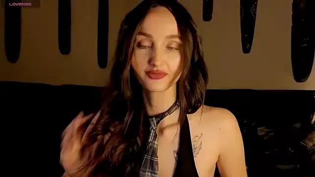 xSweetMissx from StripChat is Freechat