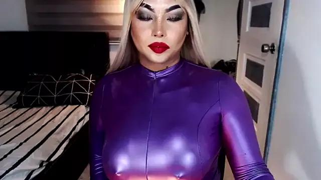 Try our streaming cams variety and talk on a personal level with our adorable girls streamers, showing off their bountiful shapes and dildos.