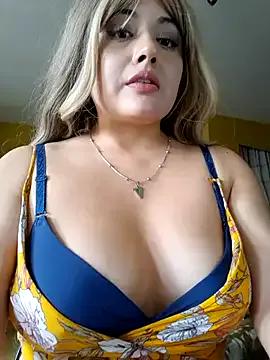 Xvctoriax8 from StripChat is Freechat