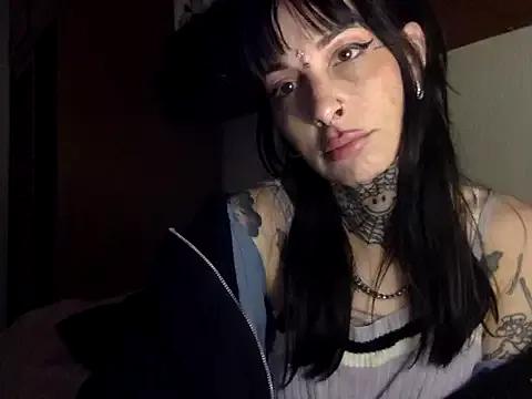 xwandasadx from StripChat is Freechat