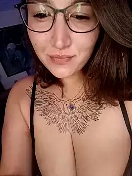 Xx-MissMira-xX from StripChat