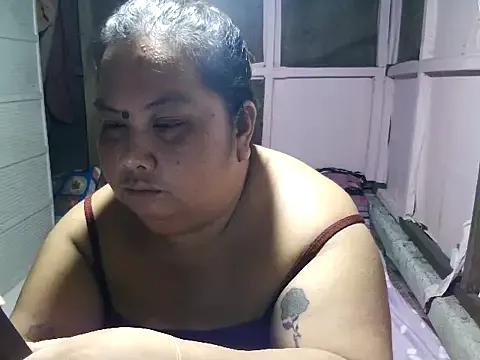 xxbigboootyxx from StripChat