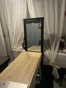 XXlolaXX from StripChat