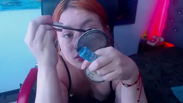 XxMiaSexxyHotxX from StripChat