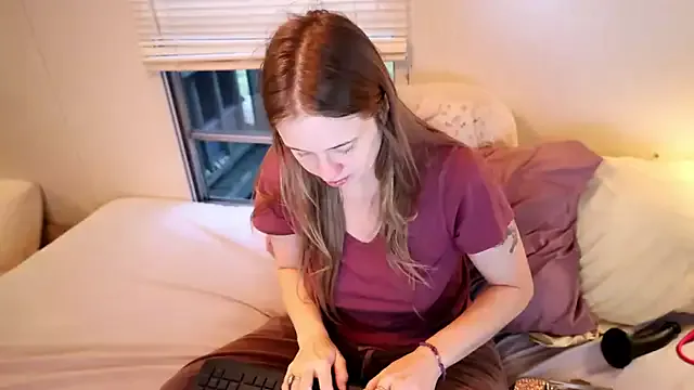 Xxpixeyxx from StripChat