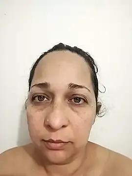 Xxx_luluu from StripChat