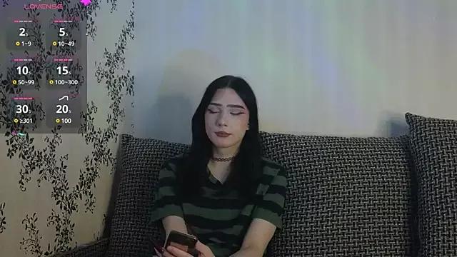 xxxbellaMood from StripChat