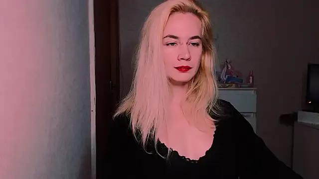 Xxxcharismaaa from StripChat