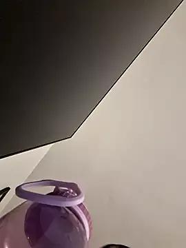 XXXLollipopsJuicy from StripChat