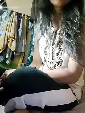 XXXSexy_Pretty from StripChat is Freechat