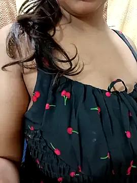 xxxsrilankagirl from StripChat is Freechat