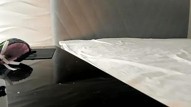 yanyaan from StripChat is Freechat