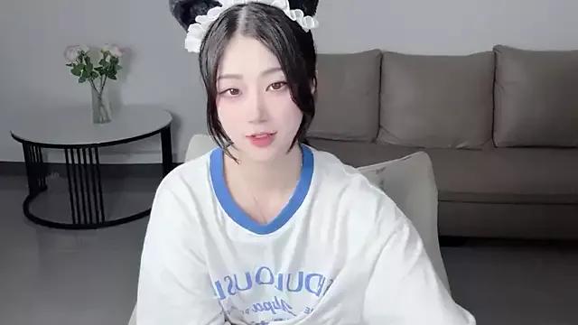 YaoooX from StripChat