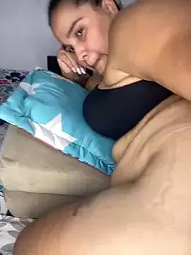Yara__nasar from StripChat