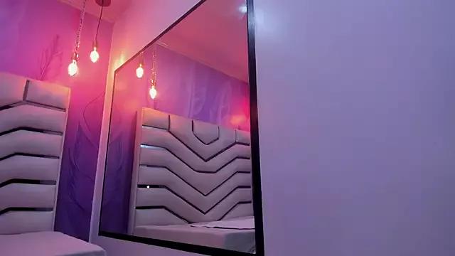 Yara_Stone from StripChat