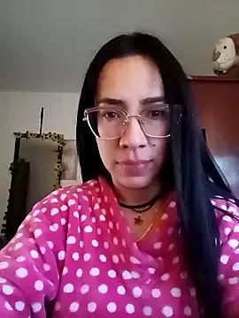 YaraDuarte from StripChat