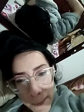 YaraDuartee on StripChat 