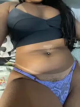 yasmimbrasileirinha from StripChat is Freechat