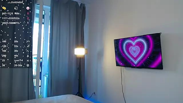Try our streaming cams variety and talk on a personal level with our adorable girls streamers, showing off their bountiful shapes and dildos.