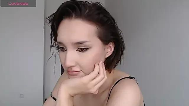 yasminamars1 from StripChat is Freechat