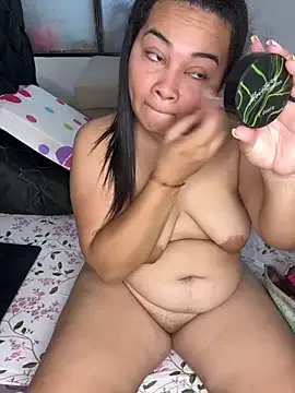 Yasmine__Hayat from StripChat is Freechat