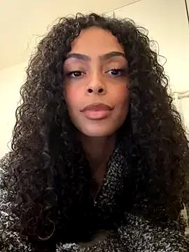 yasmingarcia from StripChat is Freechat