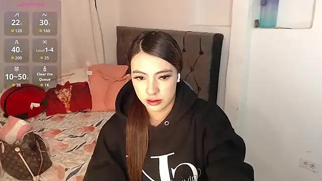 Yasminsmith__ from StripChat is Freechat