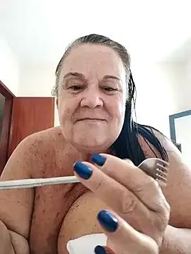 Yaya_Mineira from StripChat