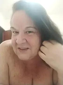 Yaya_Mineira from StripChat
