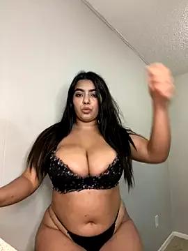 YaYa_Thickkii from StripChat