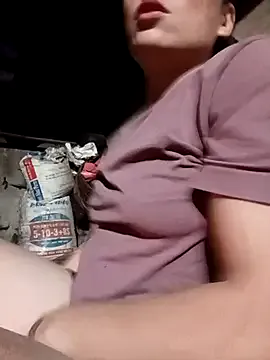 YAYAA-502 on StripChat 