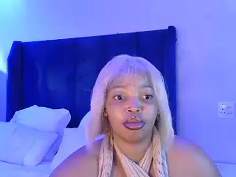 yellomellowAss from StripChat