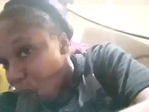 yellowpetitnessheard from StripChat