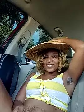 yellowpetitnessheard from StripChat