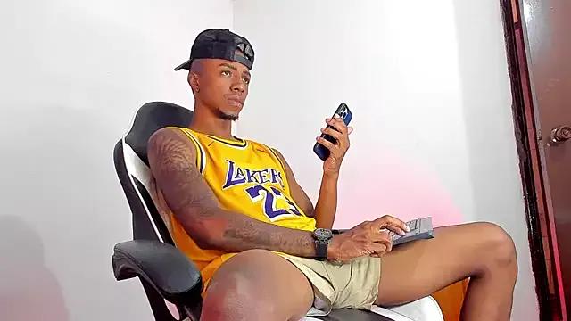 YeremiBrowm from StripChat