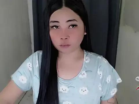 Yhana_Slut from StripChat is Freechat
