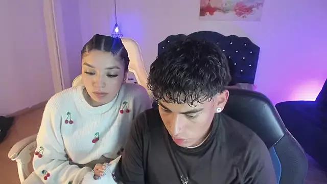 Yiing_and_yang from StripChat
