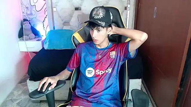 yiisu_ from StripChat