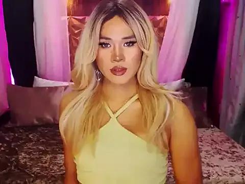 YllanaAltheaXxX from StripChat is Freechat