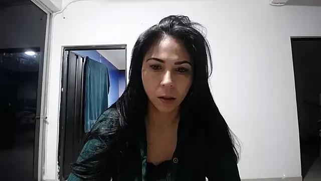 Yohacriss from StripChat