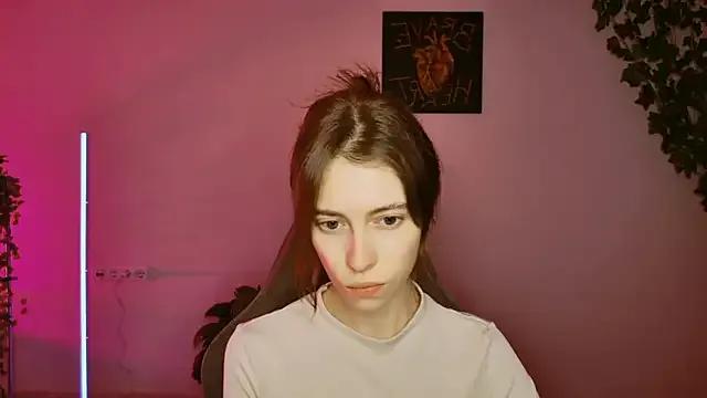 Yoka_paradoXXX from StripChat is Freechat