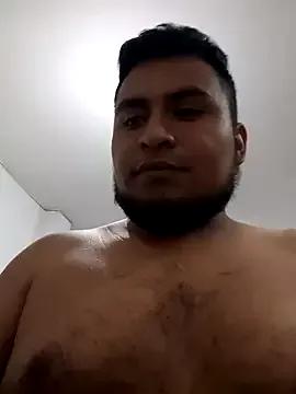 YoSoyLittleBoy from StripChat