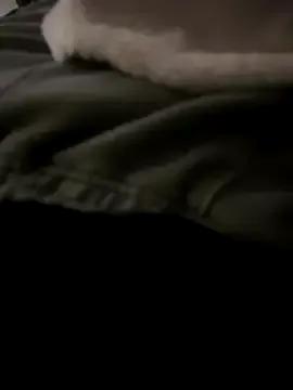 Young-hornyboy from StripChat is Freechat