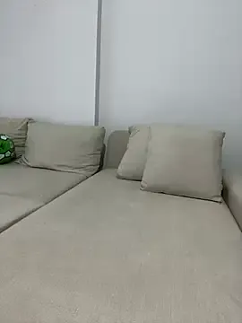 youngsexywoman from StripChat is Freechat