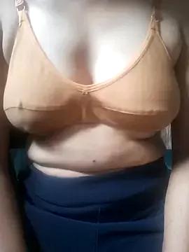 Your-diwani from StripChat is Freechat