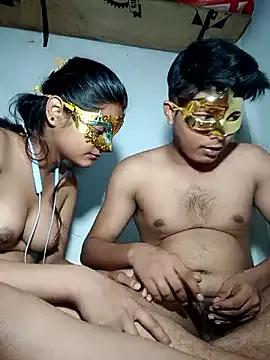 Your-Samayra from StripChat is Freechat