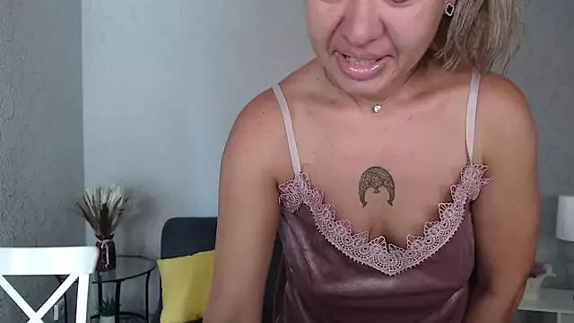 your_charm_ from StripChat is Freechat